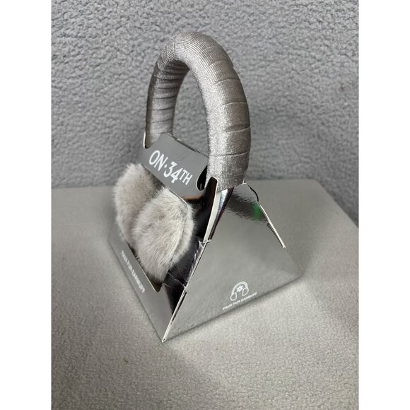 ON 34TH Women's Faux Fur Earmuffs Silver One Size Cute & Cozy Gift Box NWT's - Picture 3 of 7